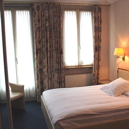 Hotel Grand Regina 4*