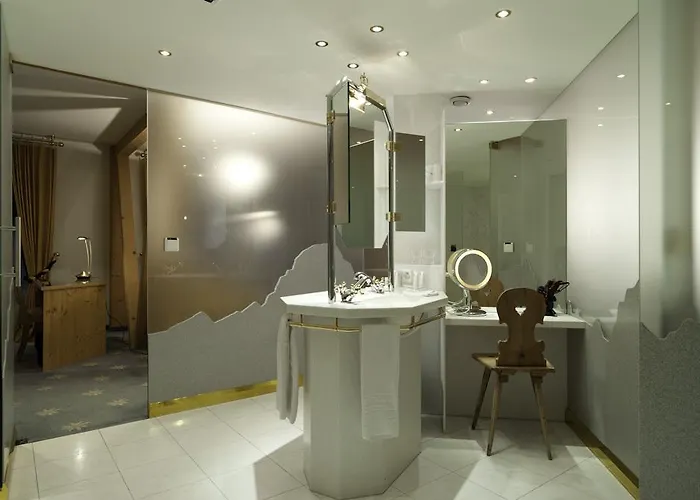 Hotel Grand Regina 4*