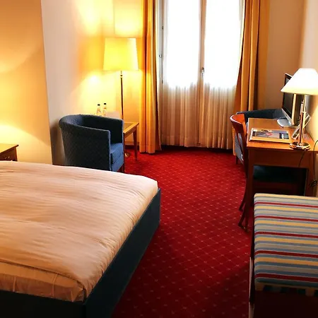 Hotel Grand Regina 4*