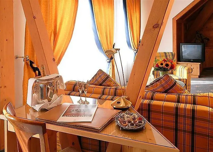 Grand Regina Отель