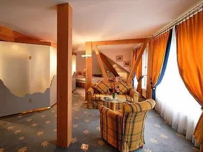 Отель Grand Regina 4*