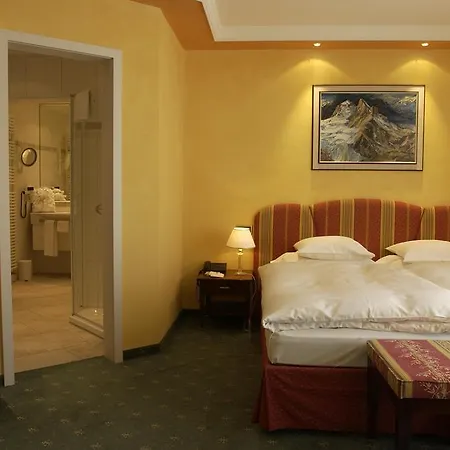 Hotel Grand Regina 4*
